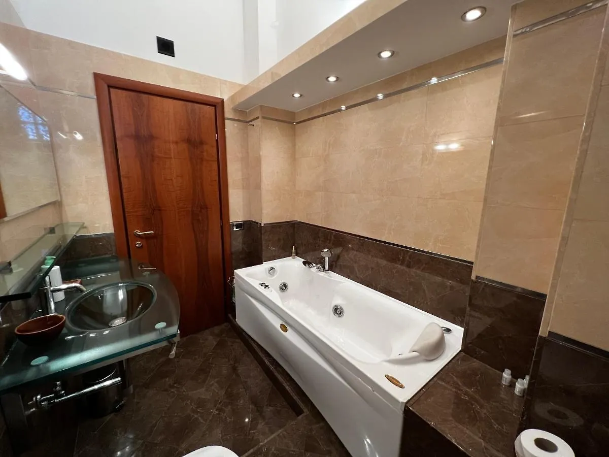 La Casa Di Sara - Homy Milano Apartment Italy