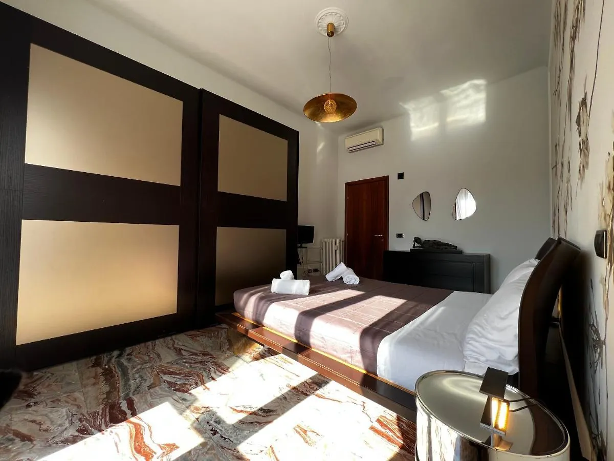 La Casa Di Sara - Homy Milano Apartment Milan